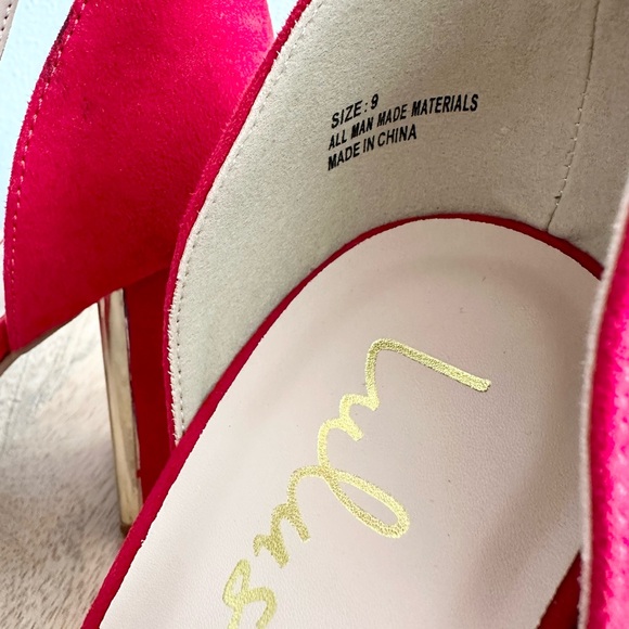 NEW Lulu’s Red Suede Ankle Strap Heels Size 9 - Picture 8 of 9